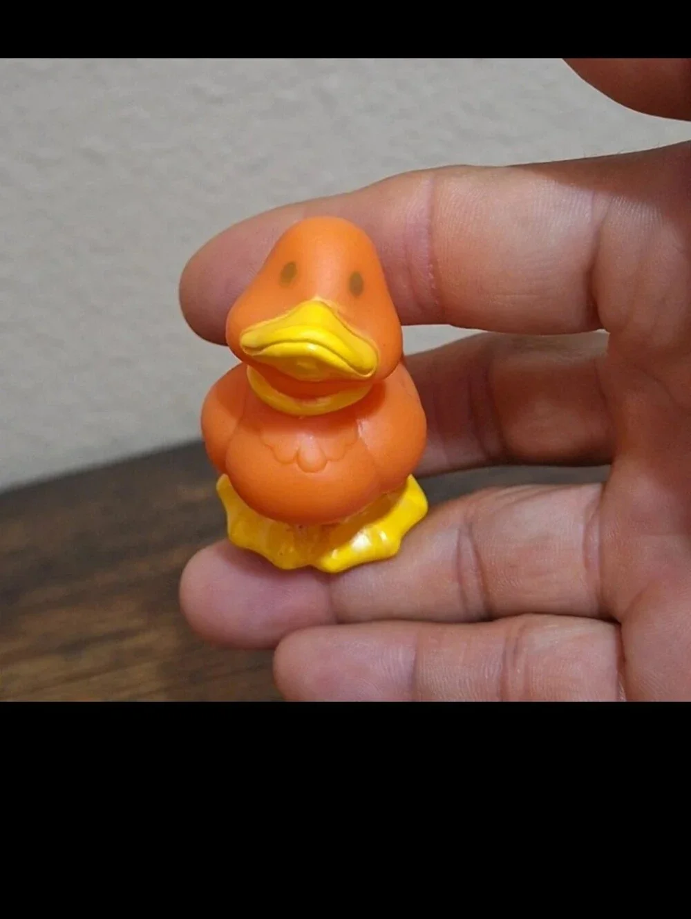 Rare 1983 My Little Pony Sprinkles G1 Duck Soup Pet Figurine.